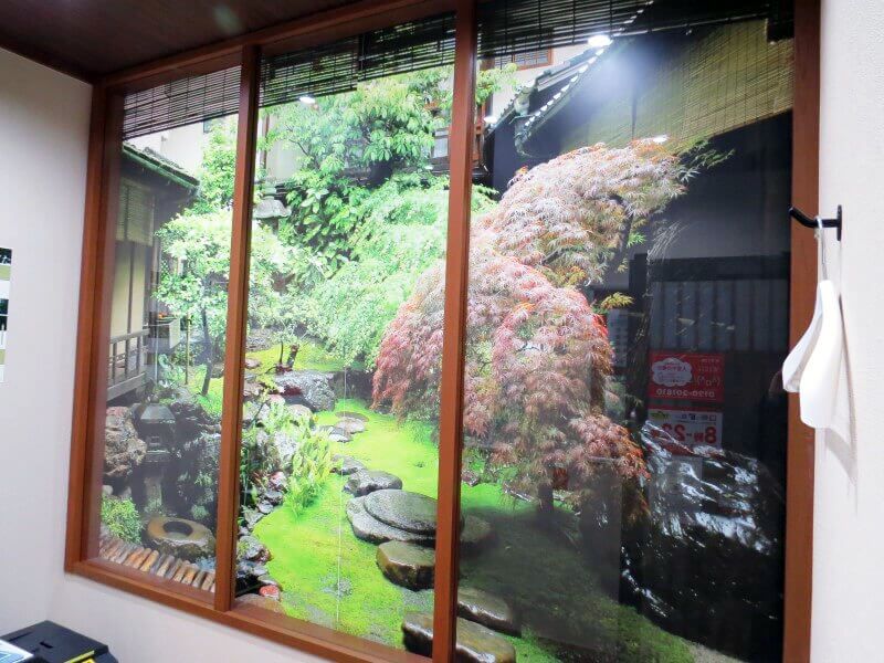 アイフル四条大宮店の内装