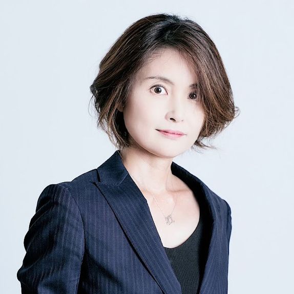 新井 智美